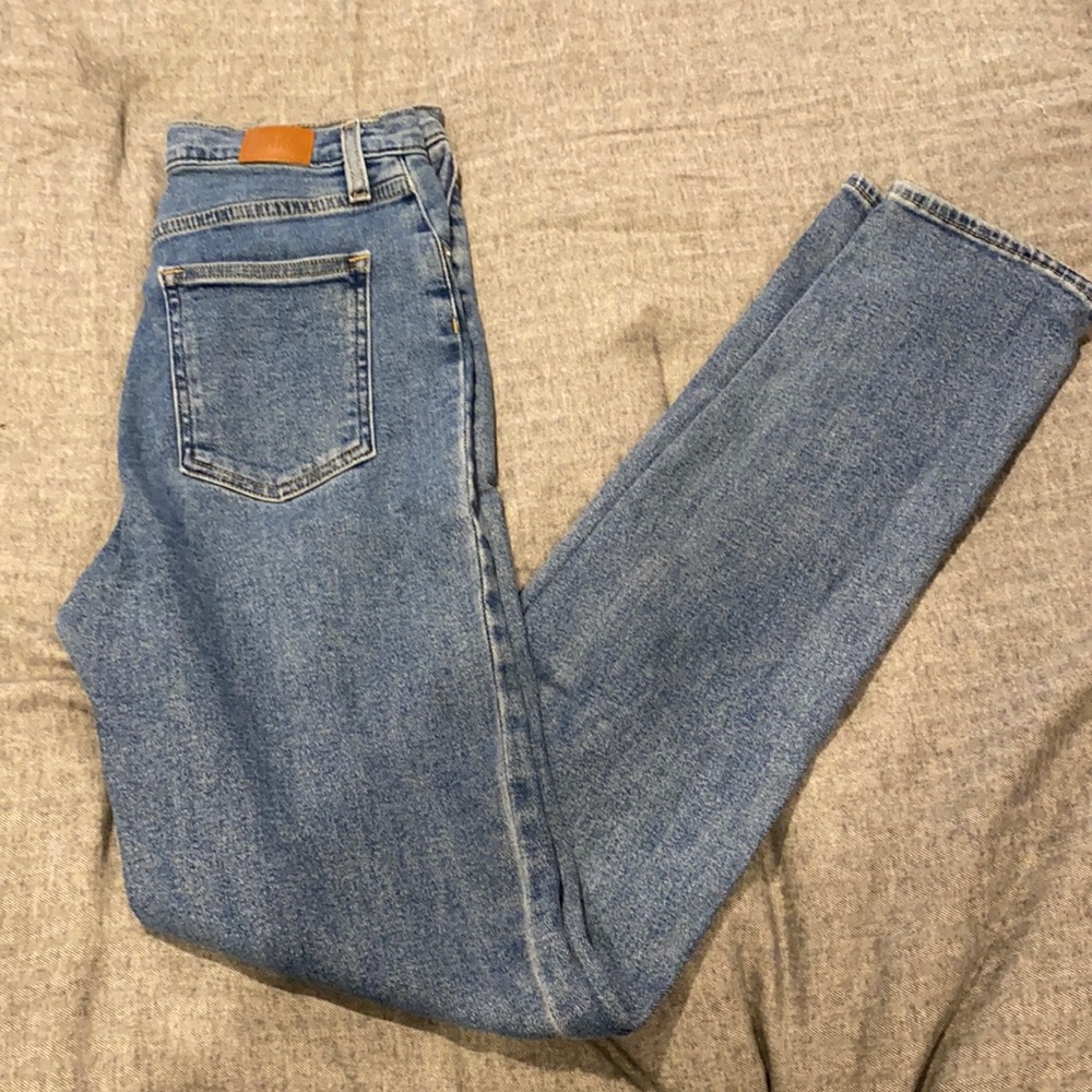 Urban Outfitters Highrise girlfriend jeans
